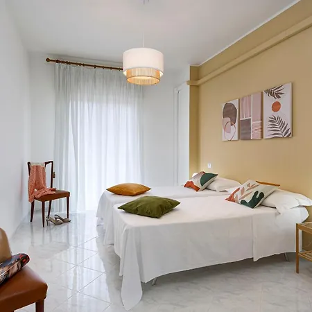 アパート Casa Beatrice - Parcheggio Privato Interno トラーパニ